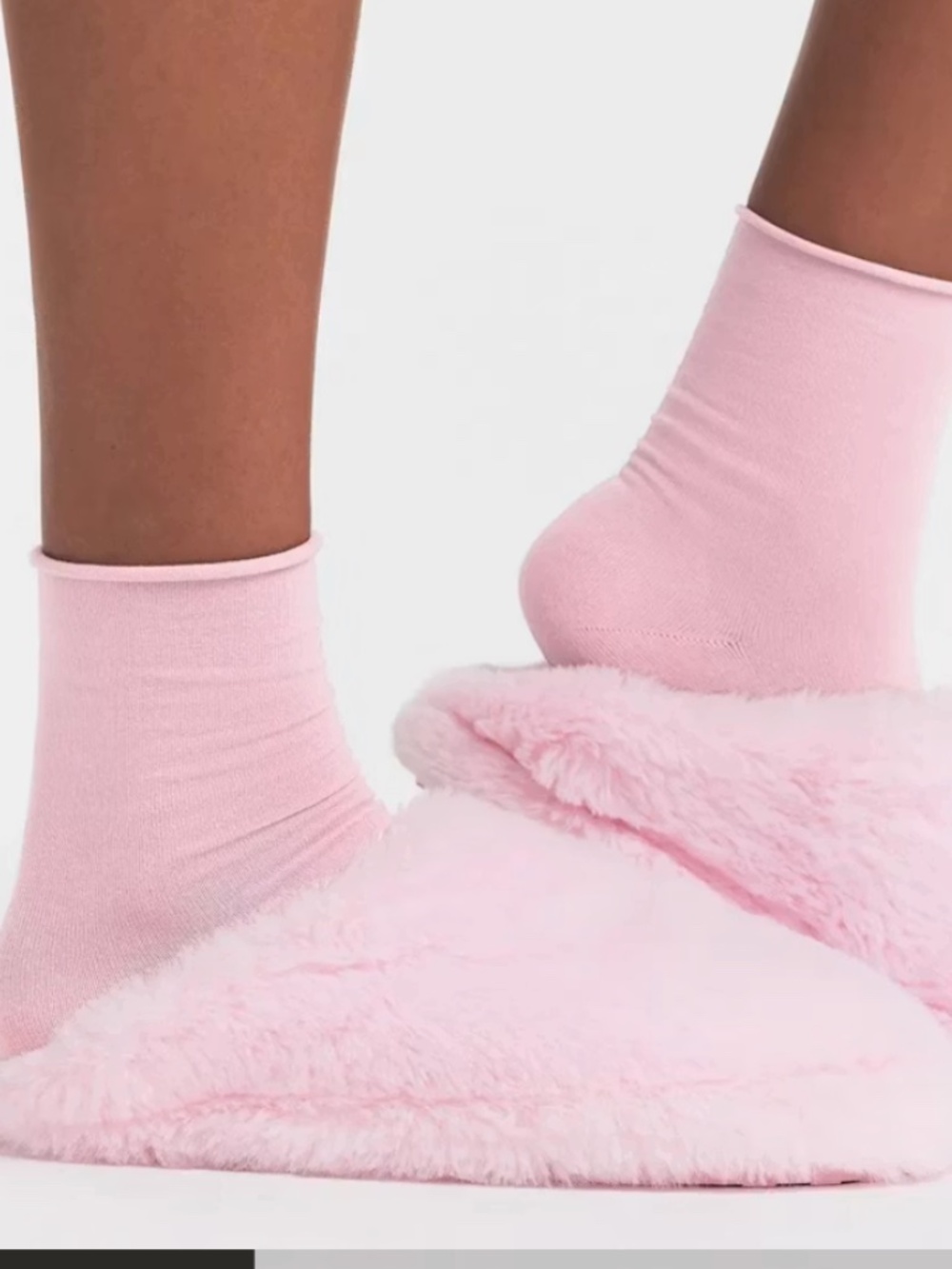 SKIMS Faux Fur Slipper (Cherry Blossom Pink) (EU 37 / US 6.5)